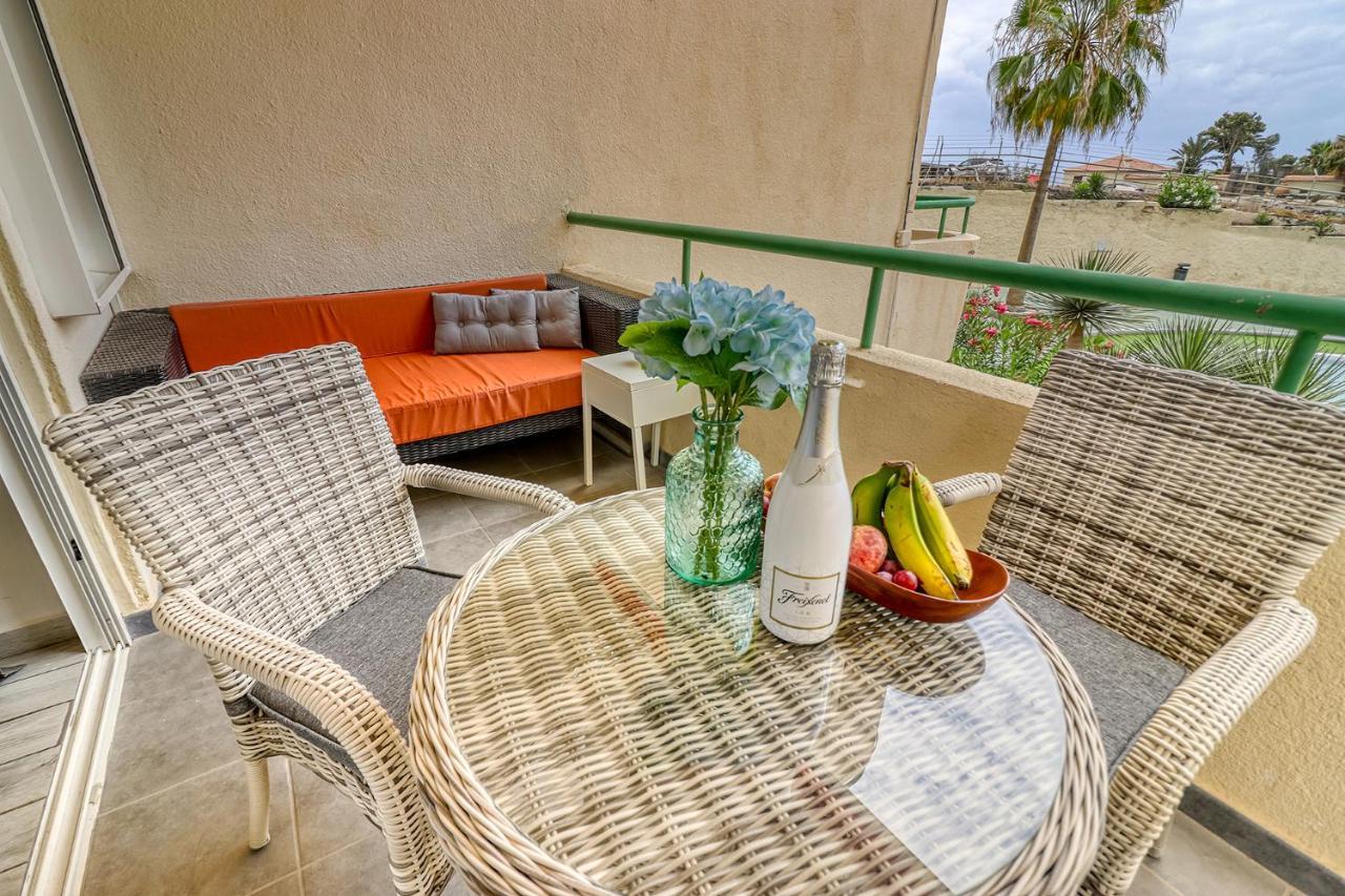 Modern Apartment With An Addictive Terrace View ロスクリスティアーノス エクステリア 写真